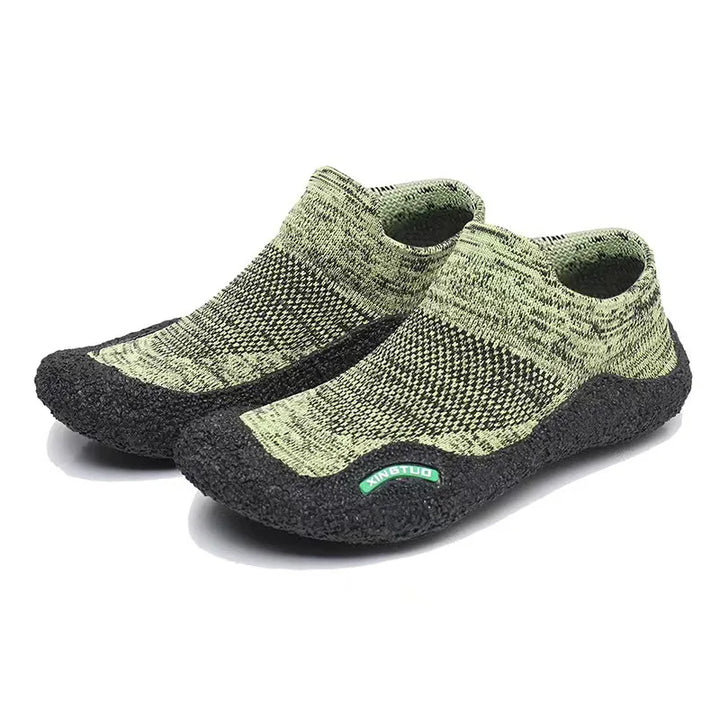 Baskets pieds nus unisexe légères et flexibles pour sport, plage, randonnée. Confortables et respirantes.