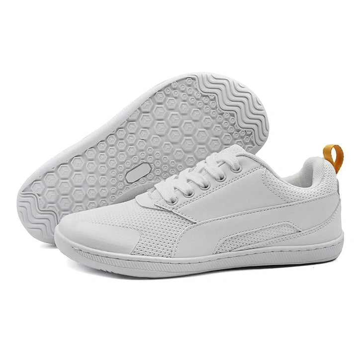 Baskets légères favorisant une marche naturelle, très flexibles et adaptées aux pieds sensibles.