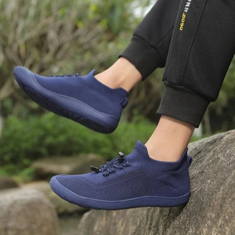 Baskets confortables pieds nus, idéales pour la gym et le sport, garantissant une sensation naturelle.