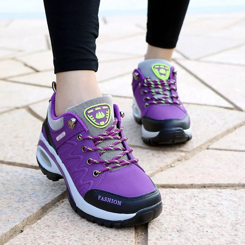 Chaussures femme légères à plateforme, confort exceptionnel pour la marche prolongée, respirantes et stylées. Mode femme.