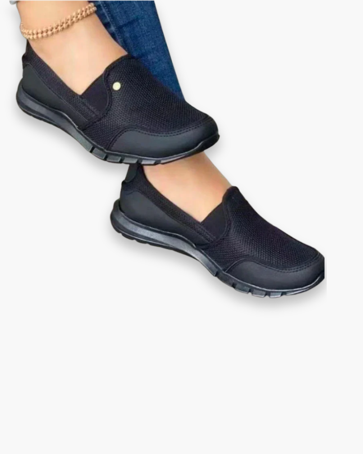 "Baskets sans lacets femme, design élégant, matière aérée, semelle souple pour confort et style moderne quotidien."