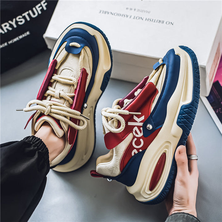 Chaussures de marche homme, baskets volumineuses, offrent confort supérieur et amorti parfait pour la ville.