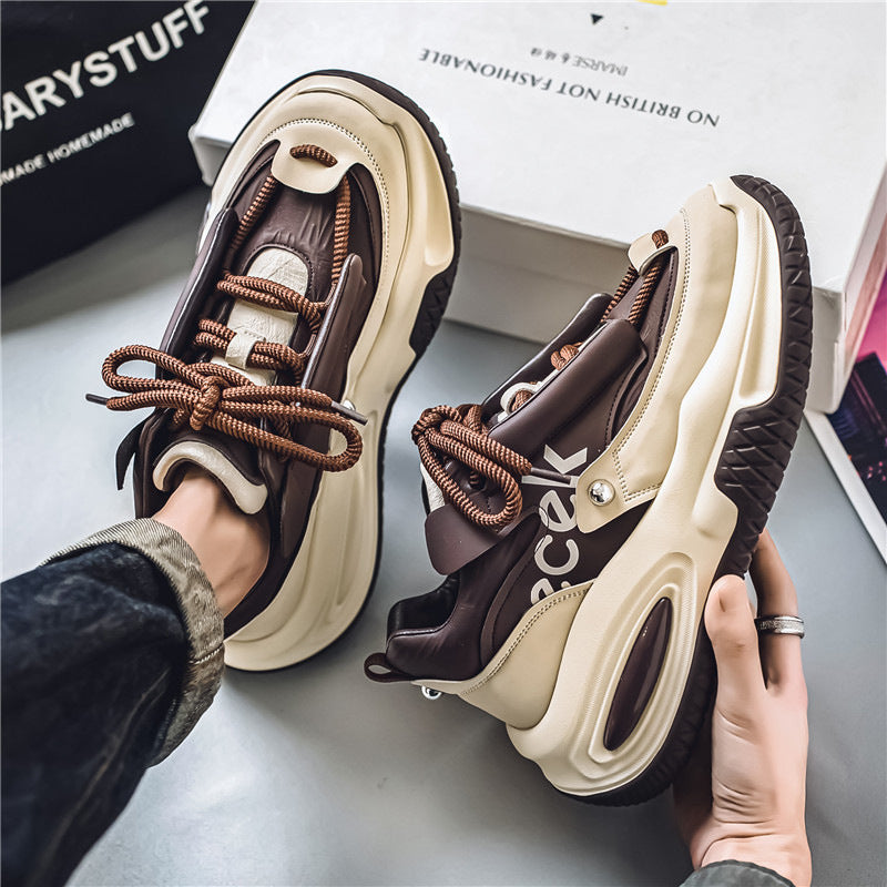 Chaussures volumineuses homme, sneakers confortables avec amorti, idéales pour le style urbain et la marche.