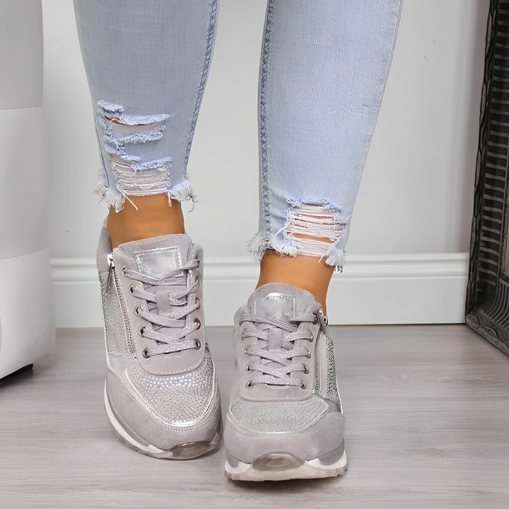 Mode femme: Baskets sport zippées, semelle souple et maintien orthopédique pour activités quotidiennes.