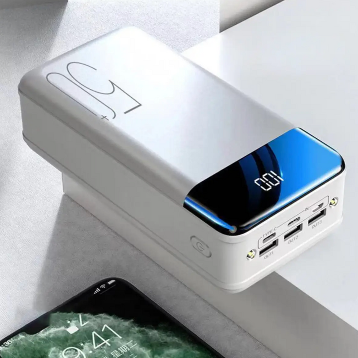 Batterie externe 100000mAh haute capacité. Recharge rapide, design compact, compatible avec plusieurs appareils. Idéale pour 