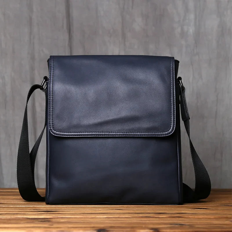 Sac bandoulière homme en cuir, besace Milano polyvalente pour travail et loisirs.