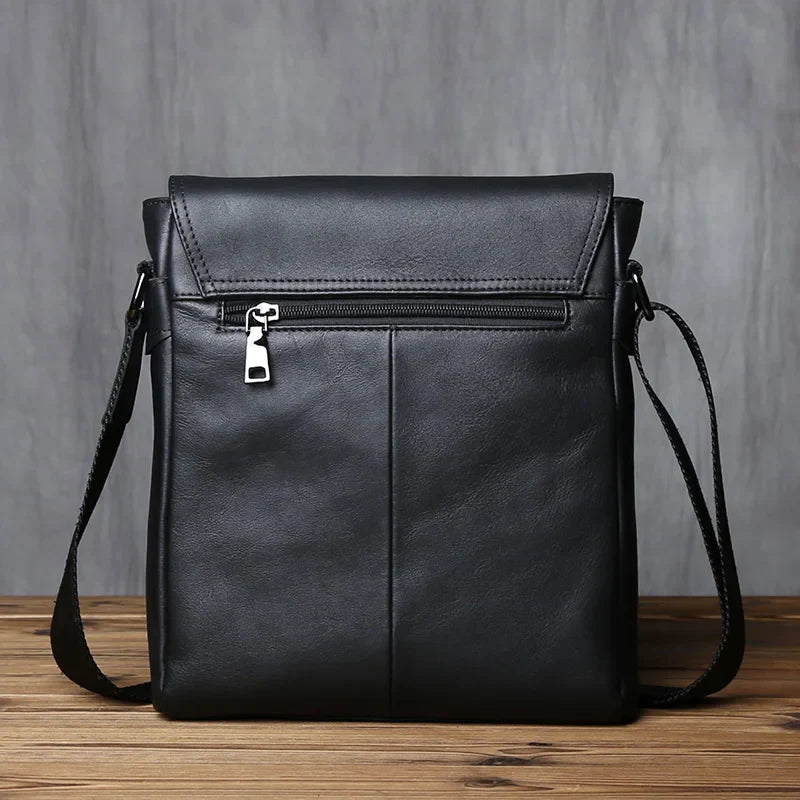 Besace Milano en cuir pour homme, sacoche alliant style, durabilité et organisation quotidienne.