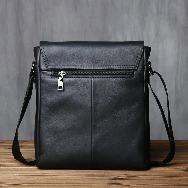 Besace Milano en cuir pour homme, sacoche alliant style, durabilité et organisation quotidienne.