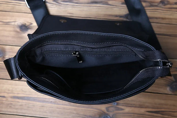 Sac besace cuir homme, modèle Milano, un compagnon élégant et organisé pour chaque jour.