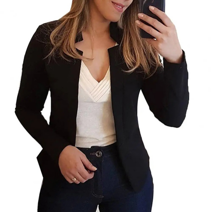 Blazer femme chic et essentiel pour une garde-robe élégante. Veste polyvalente, travail et casual.