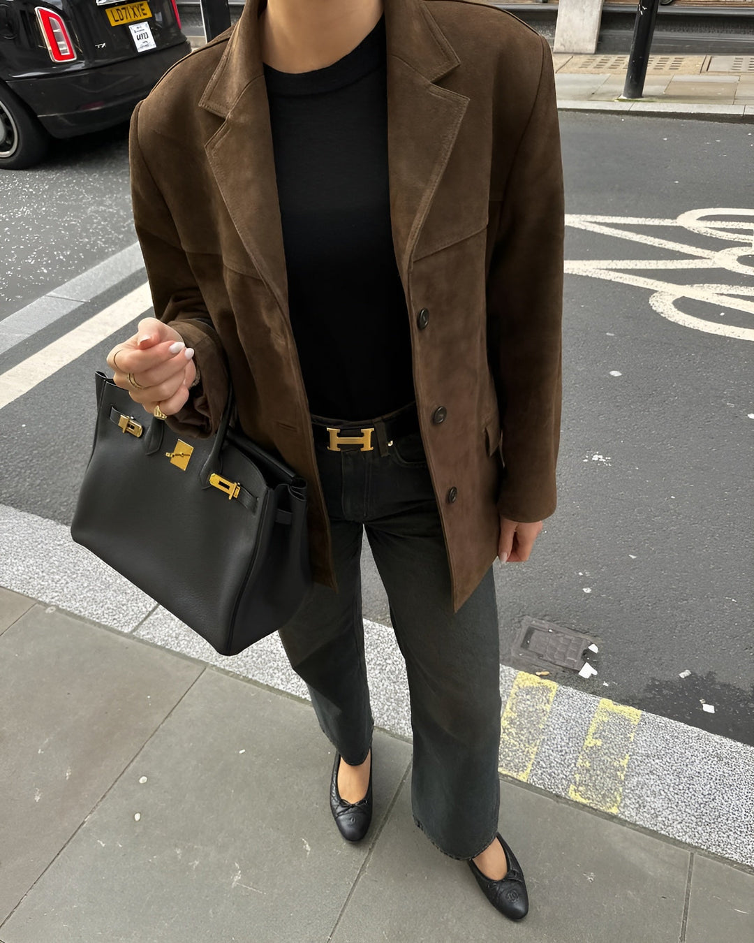 Veste blazer chic femme, couleur marron chaude, pour un style tendance et sophistiqué.