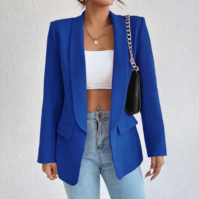 Blazer Fiona, femme, élégant, coupe raffinée, lignes épurées, polyvalent, confortable, bureau, événement formel.