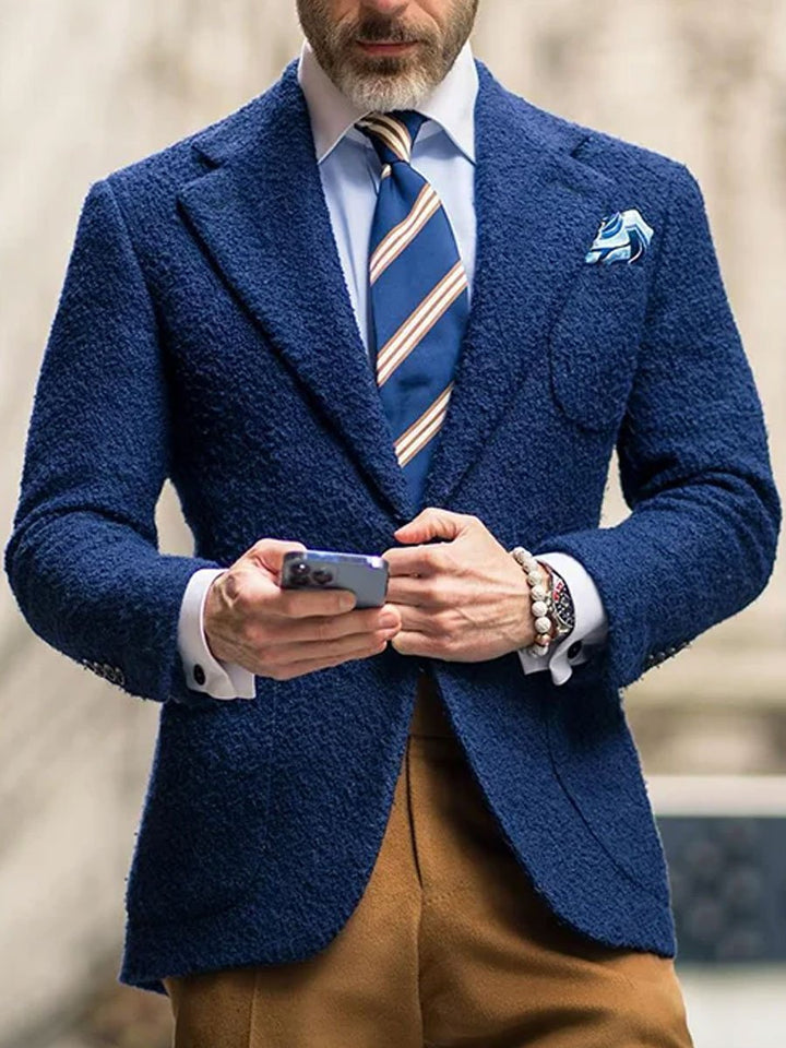 Blazer homme bleu, coupe ajustée, laine.  Elégant et confortable.