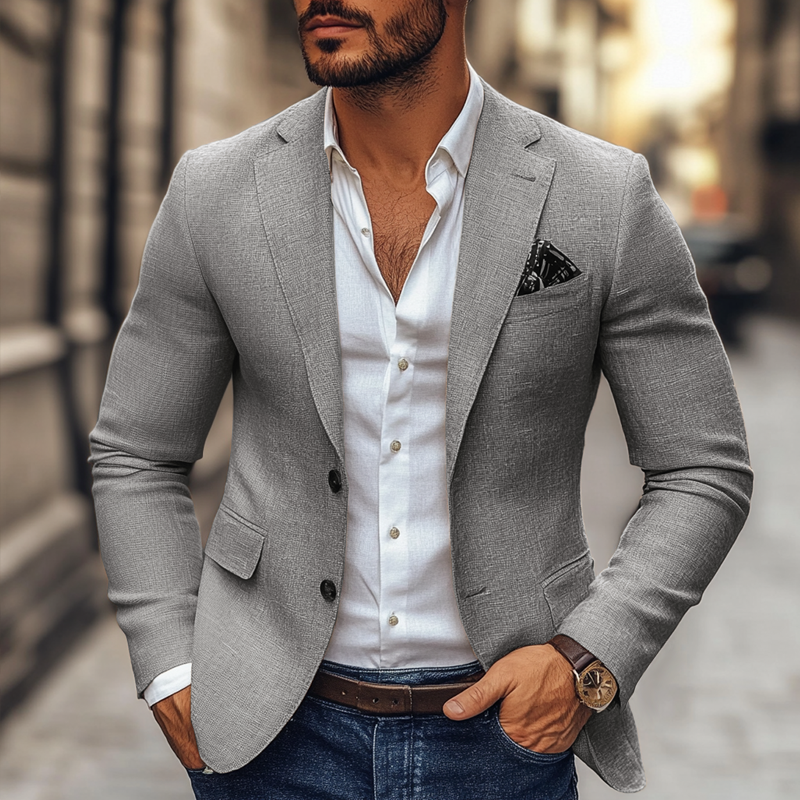 Veste blazer homme polyvalente, décontractée mais chic, avec deux boutons. Style moderne et soigné.