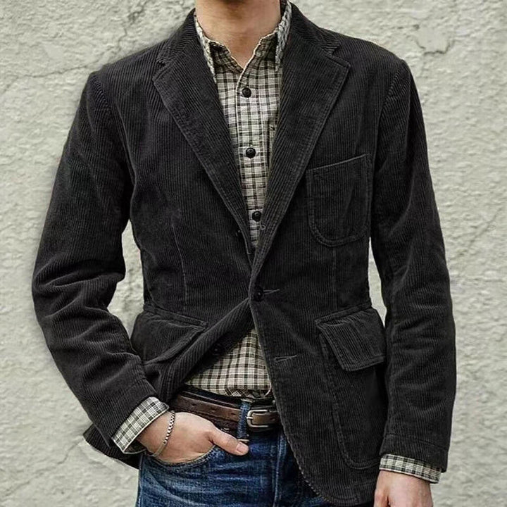 Blazer homme velours côtelé, coupe ajustée, style moderne et chic.  Parfait pour toutes occasions.
