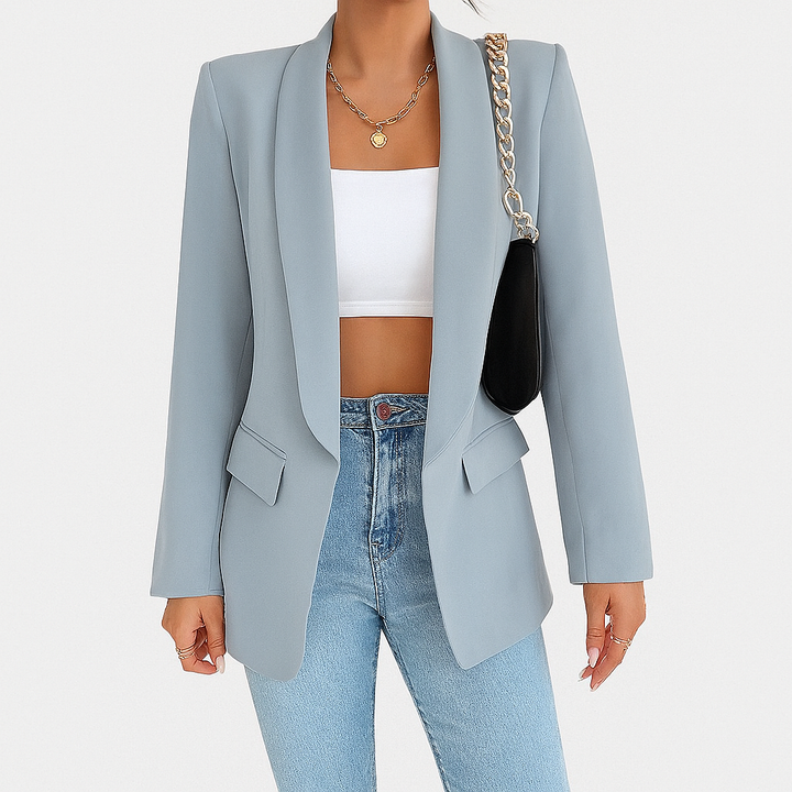 Veste blazer femme raffinée, style automne élégant, idéale pour un look sophistiqué et confortable.
