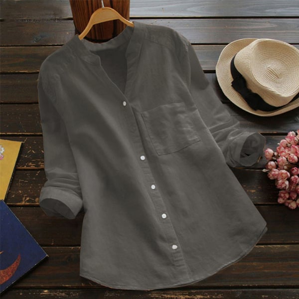 Chemise décontractée femme chic minimaliste. Vêtement aéré à manches longues, parfait pour la mode féminine printemps-été.
