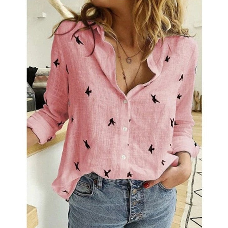Blouse femme élégante pour le bureau, style chic et raffiné, parfaite pour la mode féminine.