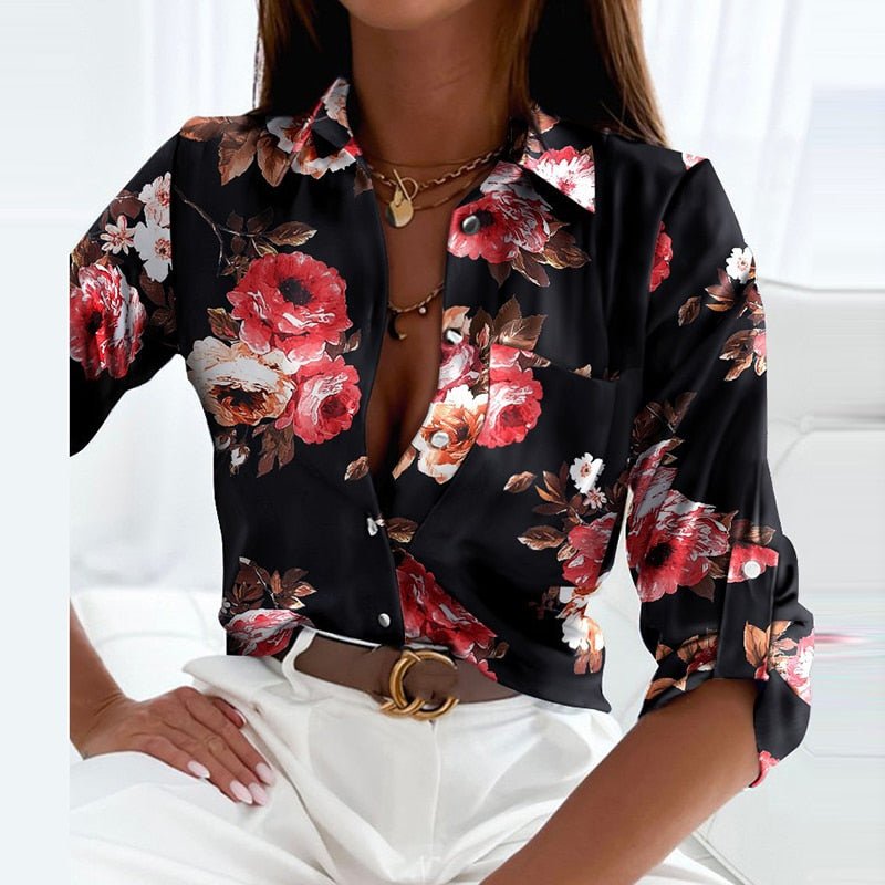 Blouse femme Samara, look minimaliste et chic. Vêtement à col rabattu pour un style professionnel ou casual. Confortable.