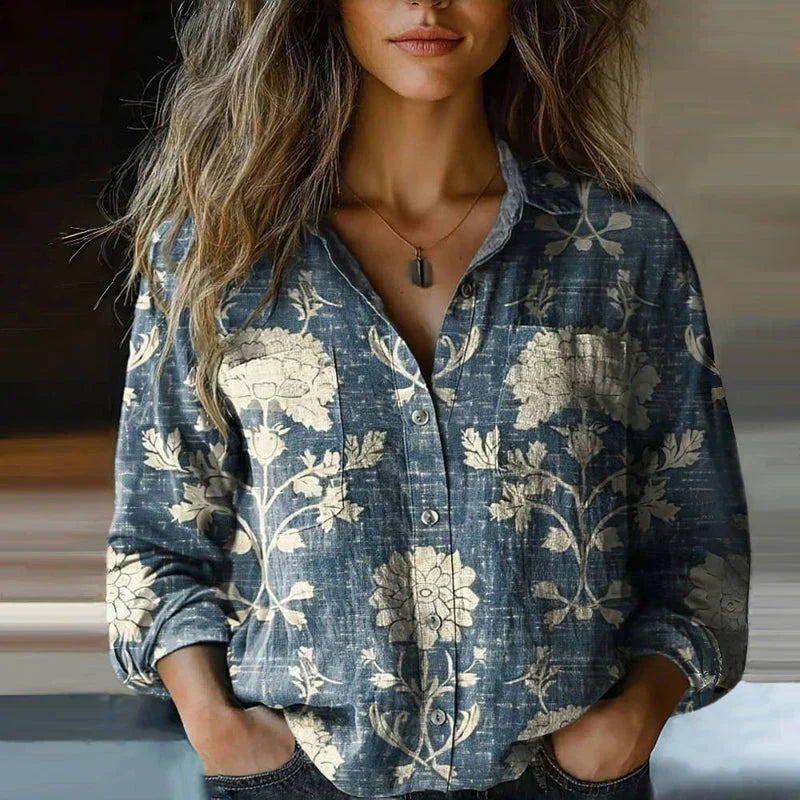 Top femme vintage style bohème avec motif ethnique coloré. Chemise décontractée à manches longues pour mode féminine.