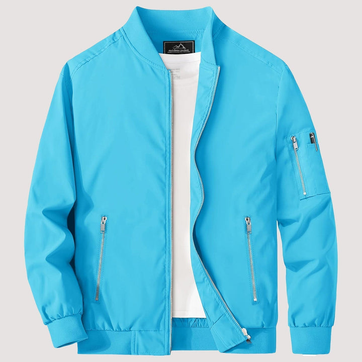 "Blouson bomber léger homme printemps, coupe moderne, fermeture éclair visible, idéal pour brises printanières."