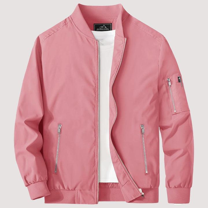 "Blouson bomber léger homme printemps, coupe moderne, fermeture éclair visible, idéal pour brises printanières."