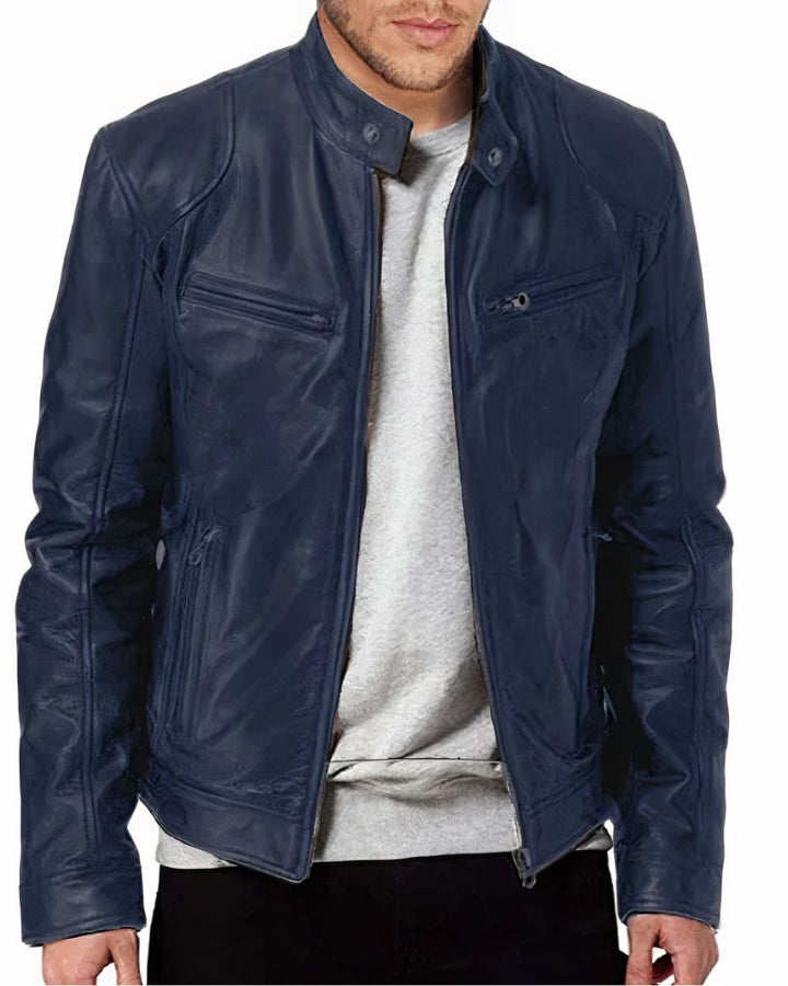 Blouson de moto en cuir noir pour homme avec design épuré, idéal pour protection et style lors de la conduite.