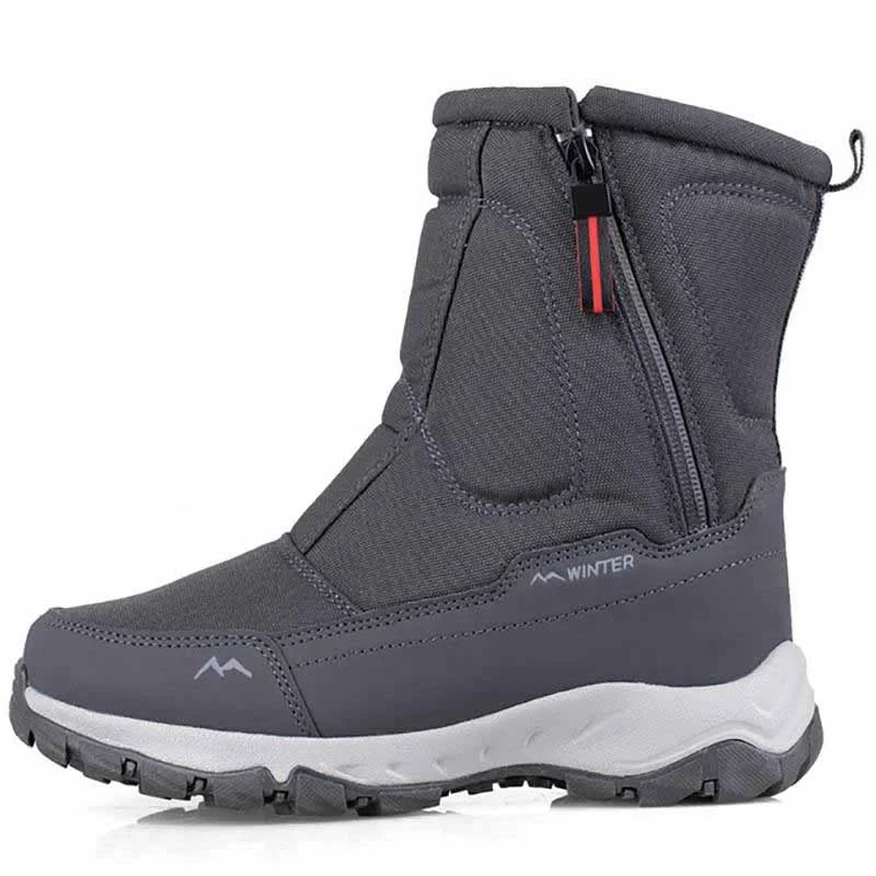 Chaussures d'hiver robustes et confortables pour homme et femme, parfaites contre le froid et la neige.