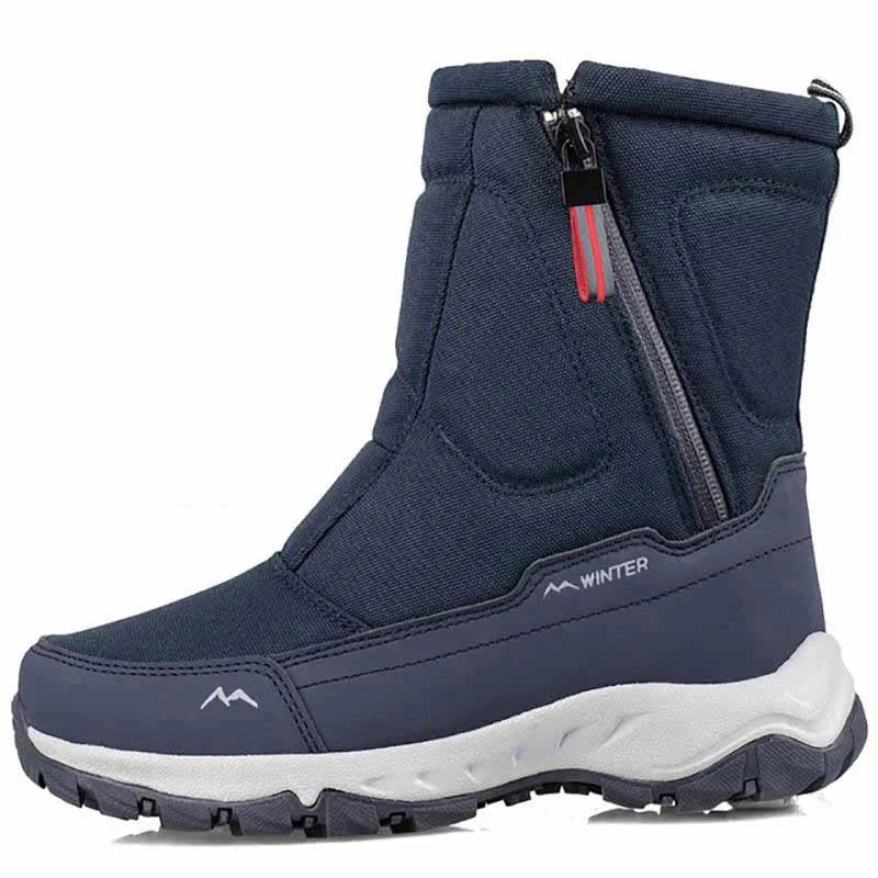 Vue rapprochée des bottes d'hiver unisexes, soulignant le confort et la protection contre le froid.