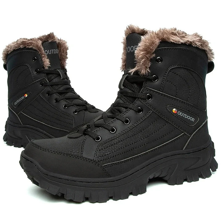 Bottes d'hiver imperméables pour hommes, design moderne, offrant chaleur et protection en extérieur.