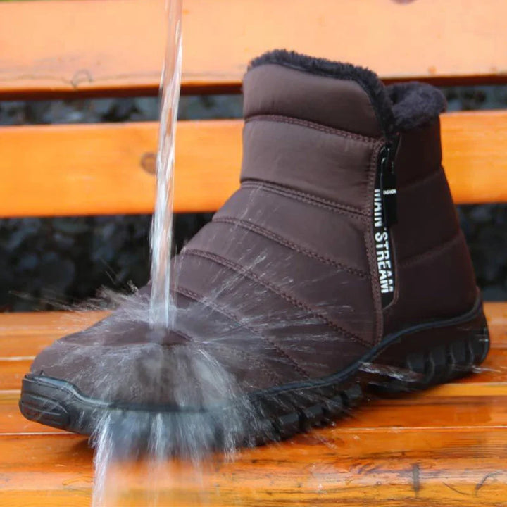 Paire de bottes d'hiver imperméables, fourrées et chaudes pour homme ou femme, parfaites pour la neige.