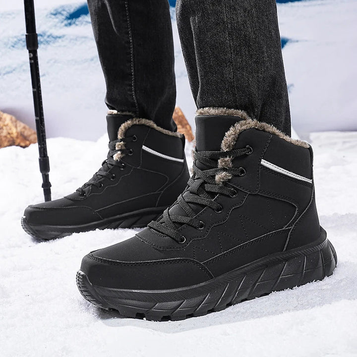 Chaussures d'hiver homme polyvalentes, parfaites pour le quotidien ou les aventures en milieu enneigé. Style et fonction.