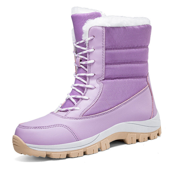 Bottes de neige femme, style mode hiver, offrant chaleur, confort et adhérence supérieure.
