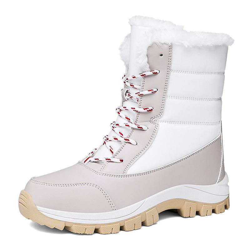 Bottes imperméables pour femmes, idéales pour la neige, alliant confort et protection.