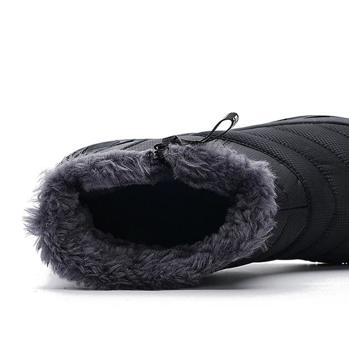Style mode hivernale avec ces bottes de neige chaudes et antidérapantes, protégeant vos pieds du froid.