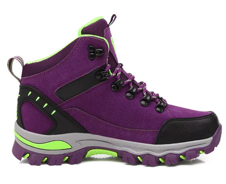 Bottes de plein air robustes pour hommes et femmes, idéales pour l'hiver, l'escalade et la randonnée sécurisée.