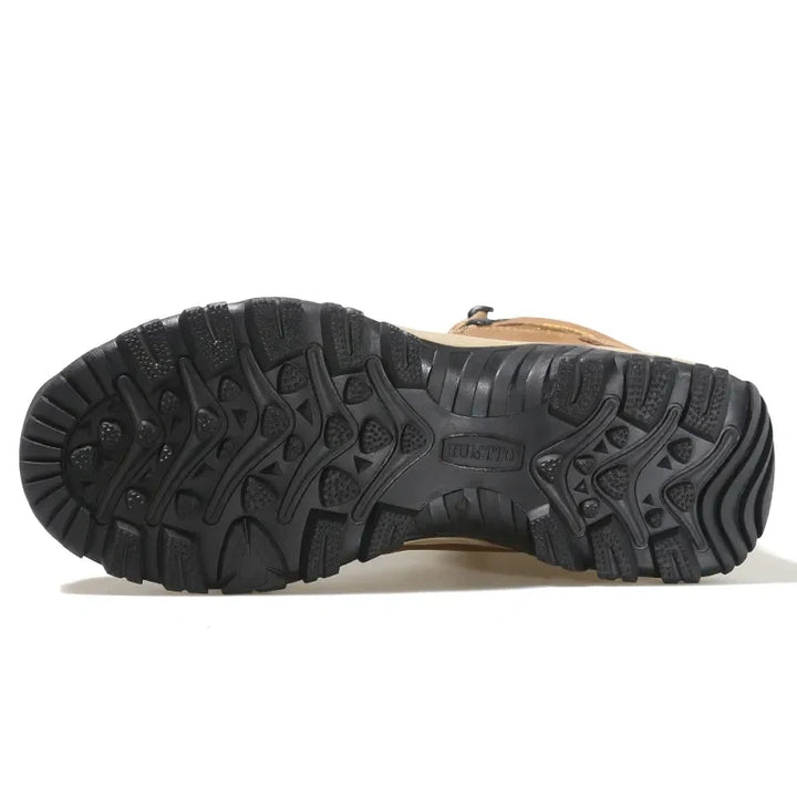Bottes de montagne en cuir imperméable pour hommes, chaudes et robustes. Confortables pour la marche en extérieur.