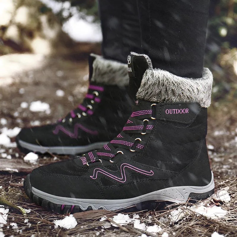 Bottes d'hiver fourrées, imperméables et antidérapantes, conçues pour la marche en montagne.