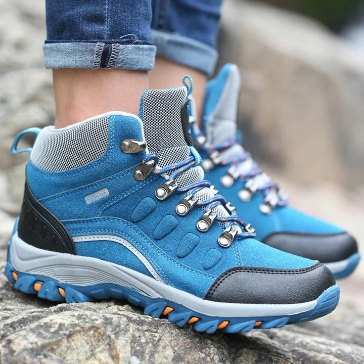 Bottes de randonnée grises unisexes, adhérence extrême, imperméables, idéales pour le trekking et l'aventure.