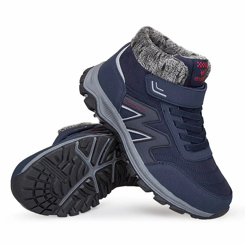 Bottes de randonnée unisexes hivernales avec intérieur en peluche, offrant chaleur et adhérence sur neige et terrains froids.