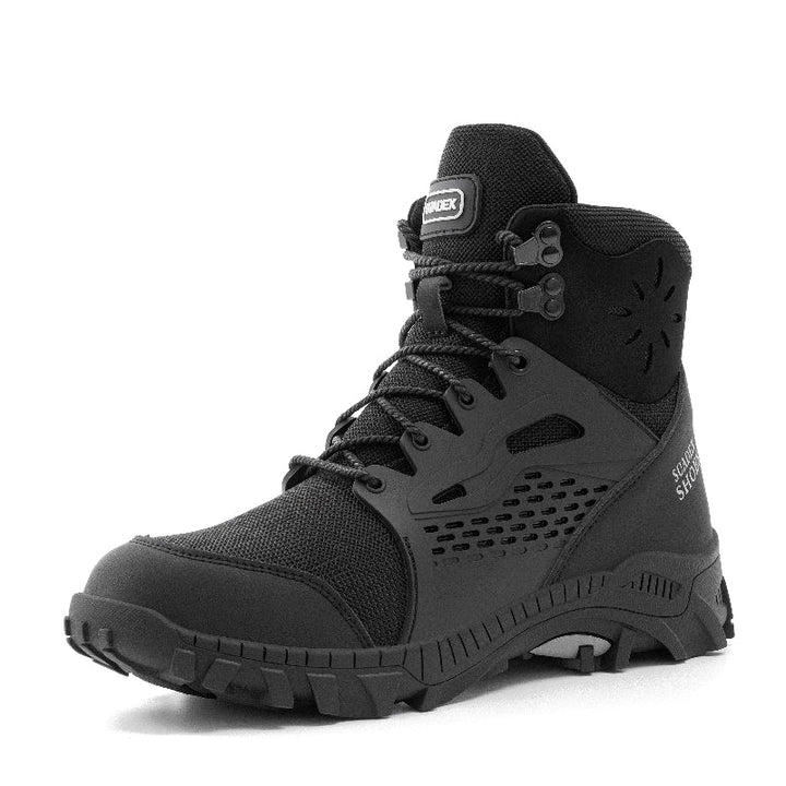 Bottes de sécurité robustes gardant les pieds secs, confortables et imperméables, pour un travail prolongé sur chantier.