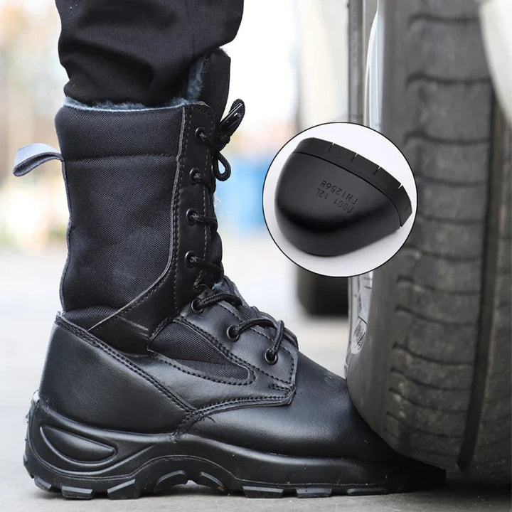 Bottes de protection industrielles, embout acier, résistantes et antidérapantes pour la sécurité au travail.