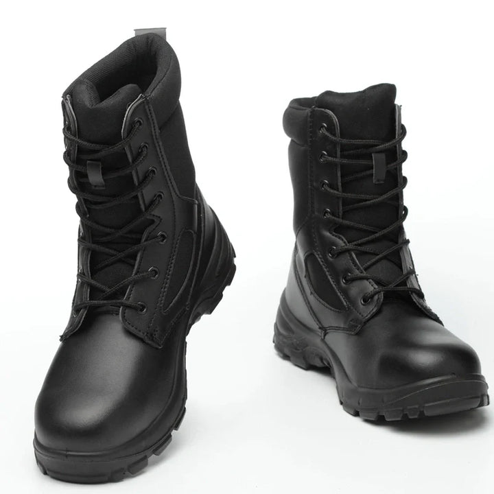 Bottes de sécurité complètes, embout acier, antidérapantes, imperméables pour toute protection hivernale.