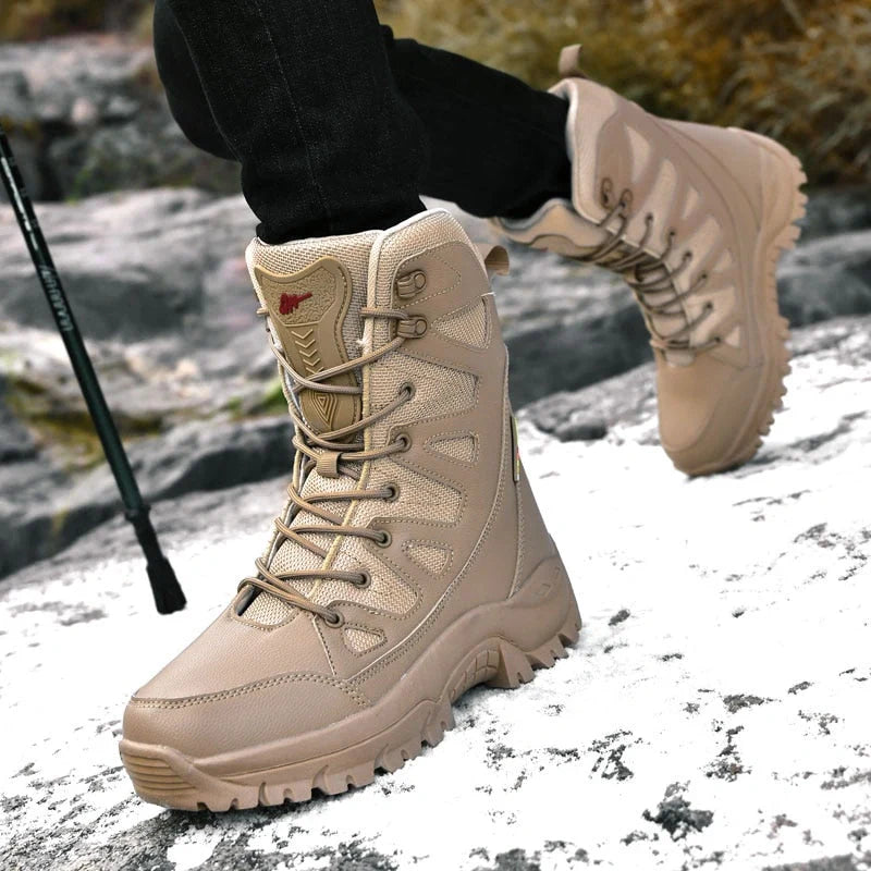 Bottes de trekking tactiques fourrées unisexe, chaudes et confortables. Imperméables, pour l'hiver et la randonnée.