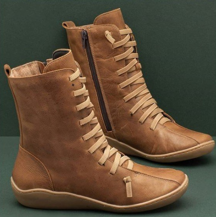 Bottes femme polyvalentes, artisanales et confortables, avec semelle antidérapante. Idéales pour la mode hiver-automne.