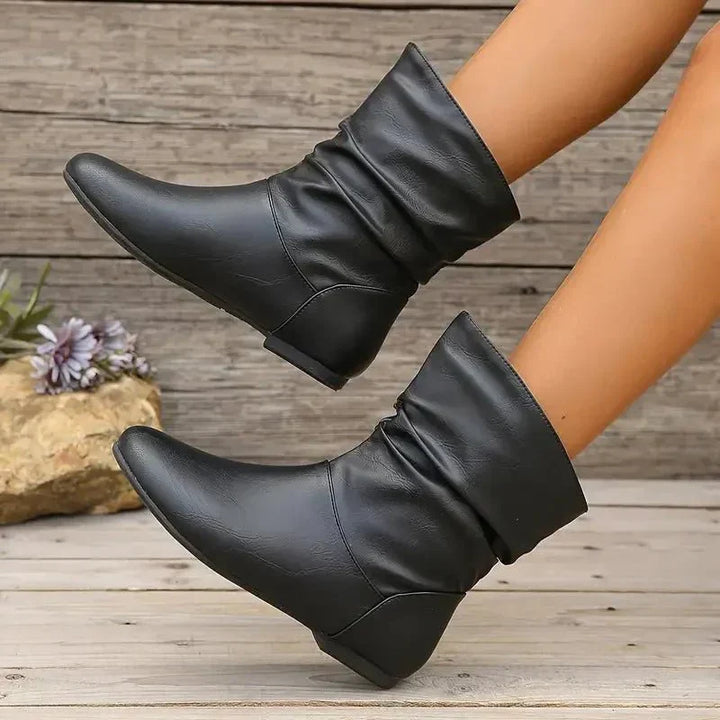Bottes femme mode, polyvalentes et élégantes, avec semelle antidérapante pour toutes les occasions.