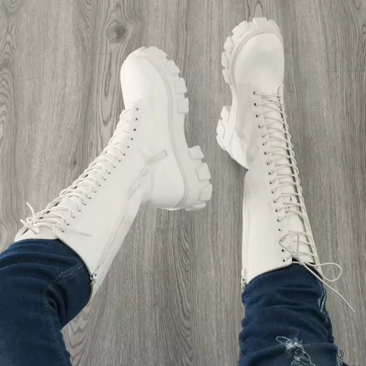 Bottes hautes femme en cuir, chaudes et antidérapantes. Semelle robuste, fermeture zip et lacets.