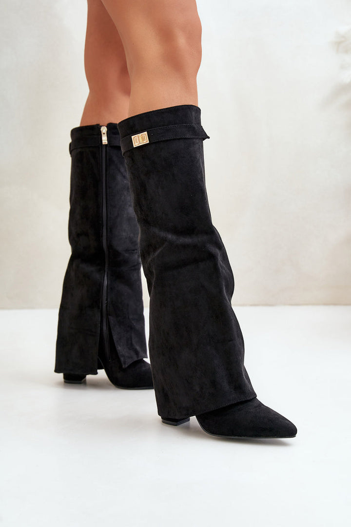 Bottes hautes femme, suédine noire, bout pointu, talon bloc.  Elégantes et confortables.