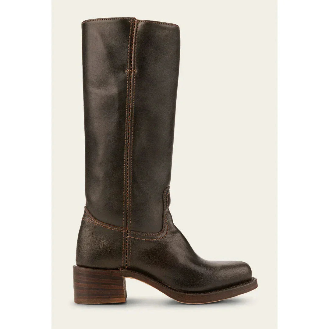 Bottes hautes femmes, talon bloc, bout carré. Design élégant et confortable.