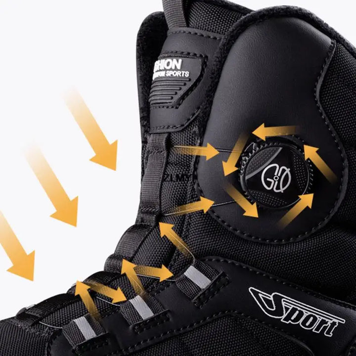 Bottes montantes homme chaudes avec système de bouton rotatif pour un maintien optimal et une isolation parfaite.